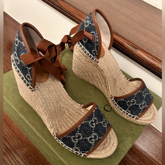 Authentic Denim Gucci GG Espadrilles. Size 8 1/2 - Picture 1 of 15